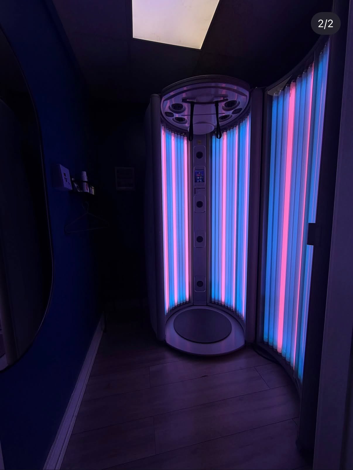Ultrasun E7 stand-up tanning bed at Tanify